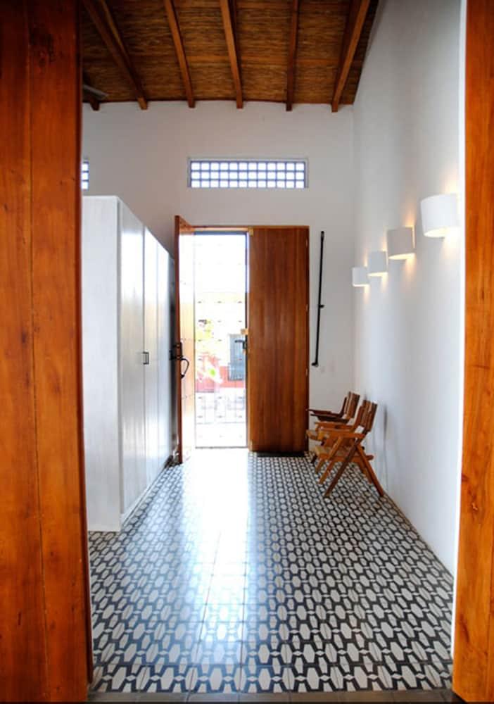 Los Patios Hotel グラナダ エクステリア 写真